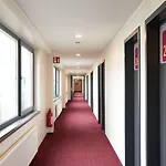ماكدريمز إسين فندق