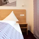 فندق ماكدريمز إسين