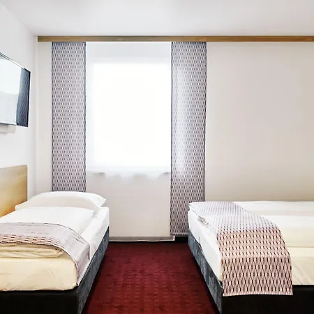 Mcdreams Hotel