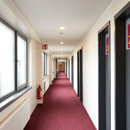 Mcdreams Hotel