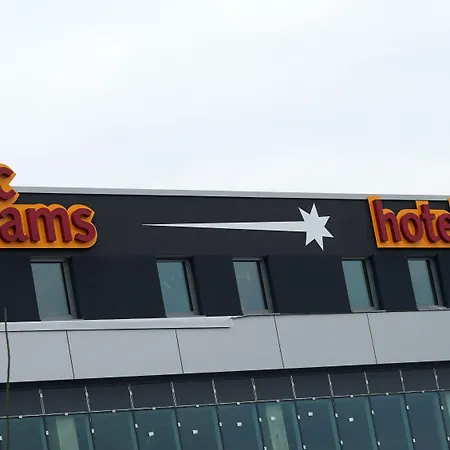 Mcdreams Hotel 2*